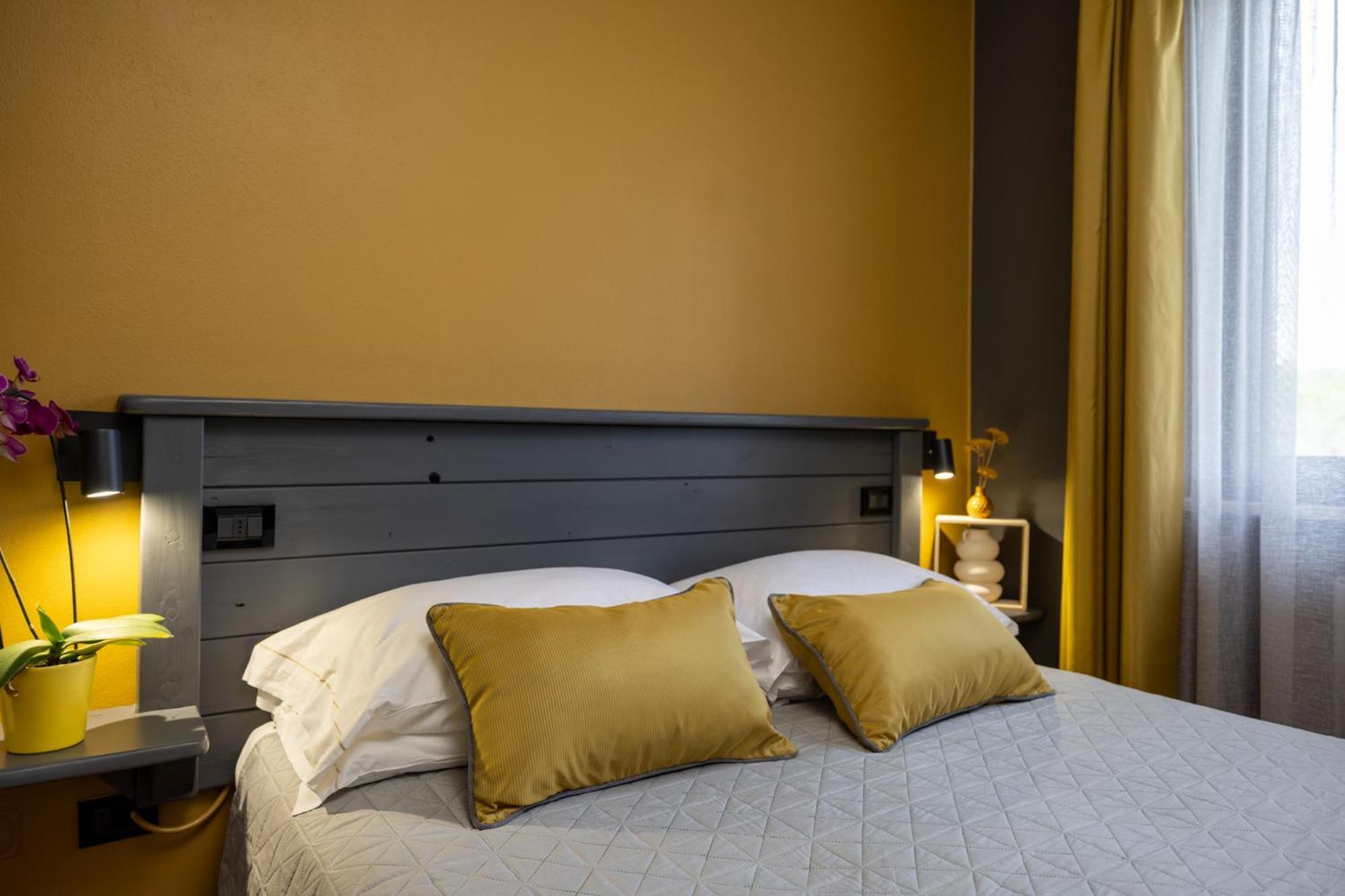 Hotel Florence Manerba del Garda Pokoj fotografie