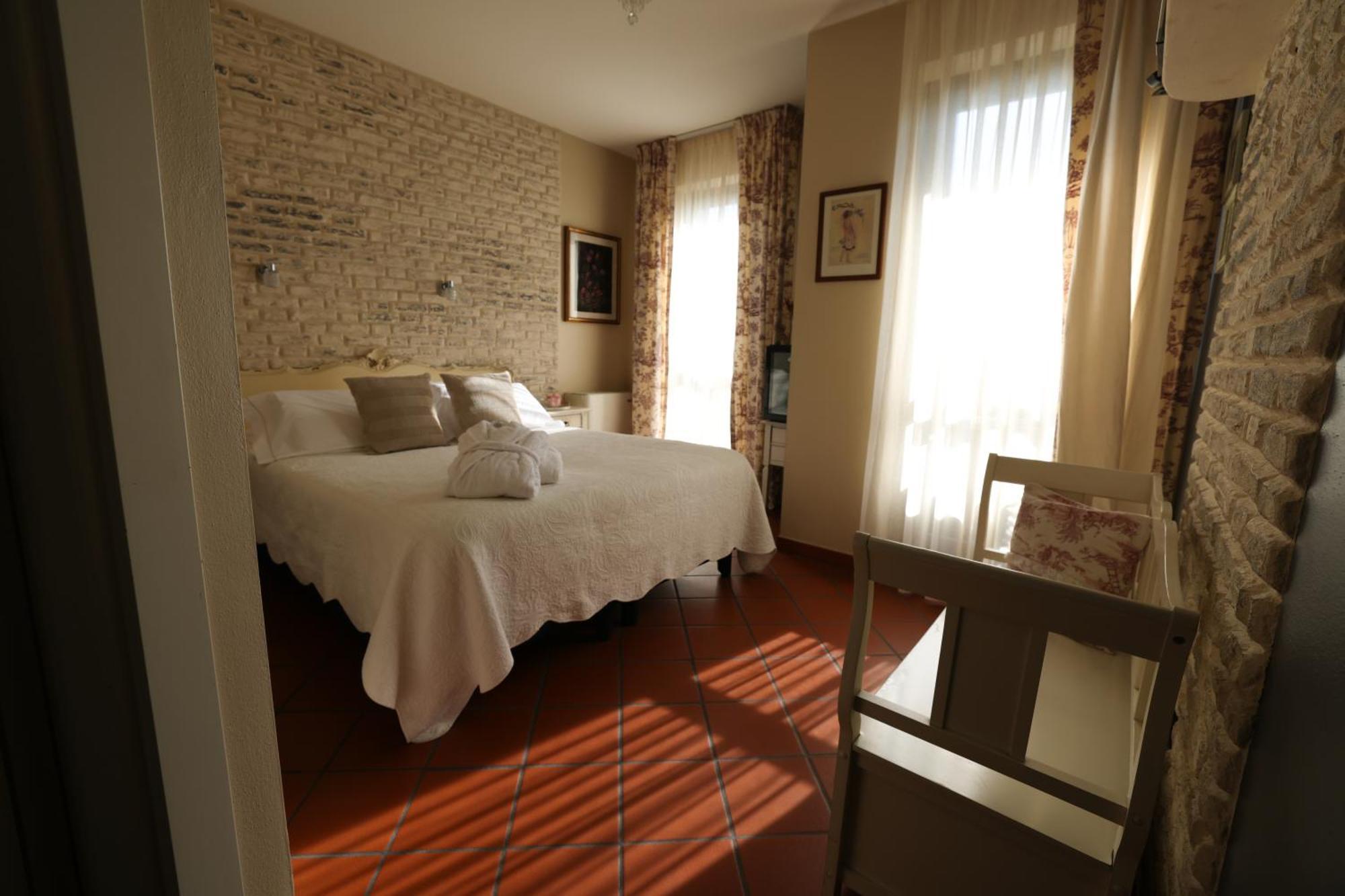 Hotel Florence Manerba del Garda Exteriér fotografie